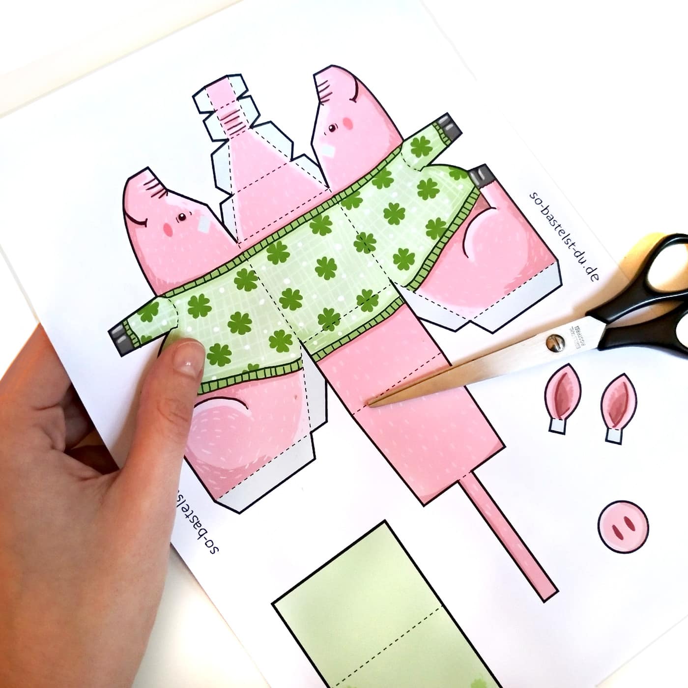 Silvester Glücksbringer Glücksschwein Bastelbogen