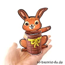 Osterhase mit Korb